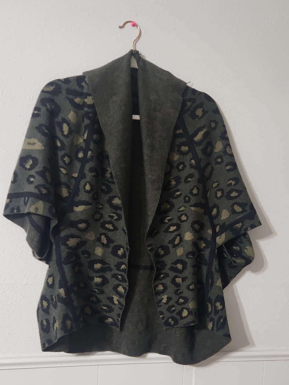 Source Unknown Olive Green Leopard-Print Open Cardigan Poncho